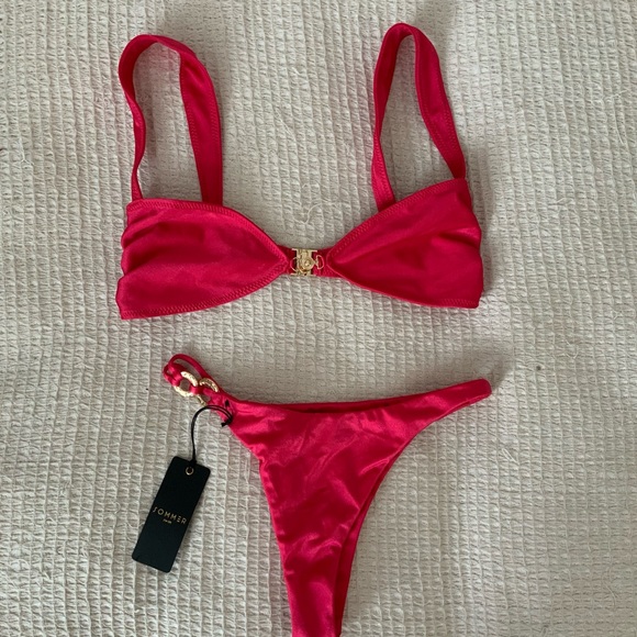NWT Sommer Swim SORIYA MAGENTA Pink BALCONETTE BIKINI TOP Cheeky Swim Bottoms - Picture 9 of 9